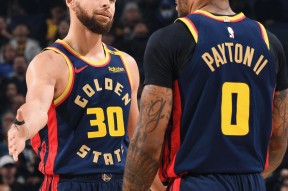 九游官方平台-库里官方宣布比赛局势复杂新规，热火引发争议！的简单介绍